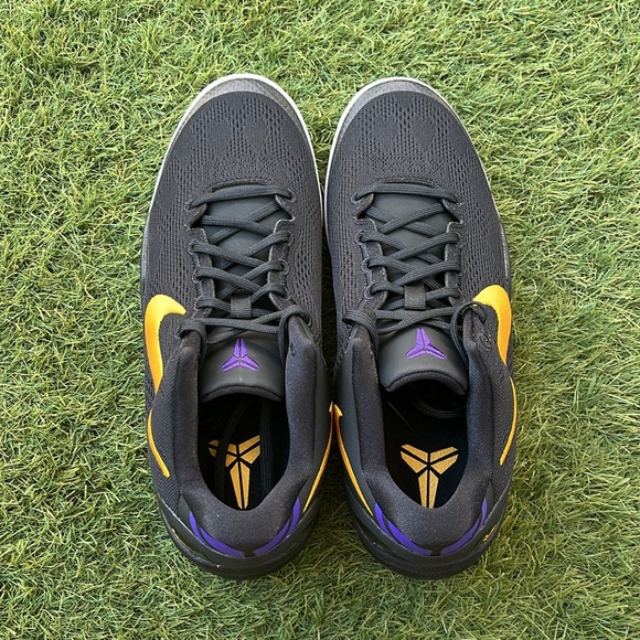 Nike Kobe VIII - Picture 4 of 5